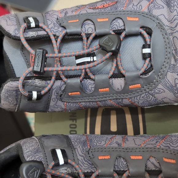 Worn Keen boys Targhee Sport shoes - Picture 8 of 11